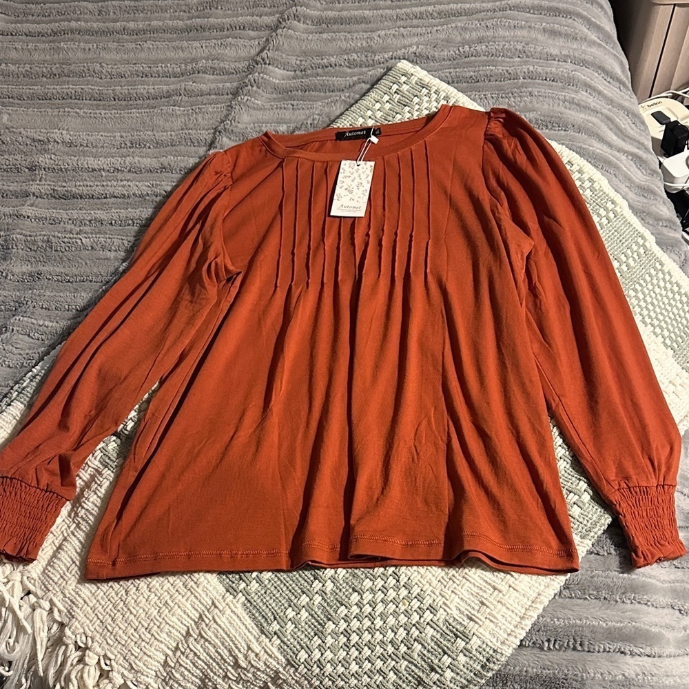 NWT Automet long sleeve